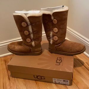 Women’s Ugg Boots Size 6